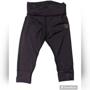 Zumba Fitness Cropped Yoga Pants Small | Purple Foldover Waist Activewear